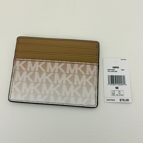 Michael Kors Cooper Ombré Logo Tall Card Case Husk - Picture 2 of 3